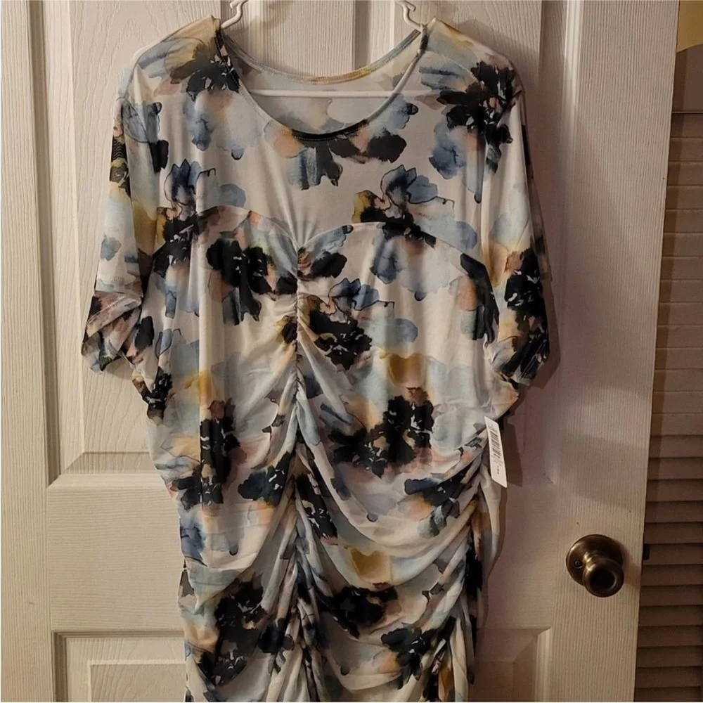 Torrid Blue Ruched Short Sleeve T-Shirt - Picture 6 of 8